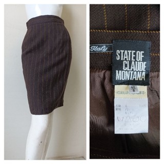 CLAUDE MONTANA  กระโปรงยีนส์ลายทาง เอวสูง  ผ้าไม่ยืด  Size 40/6 รอบเอว 28 นิ้วค่ะ