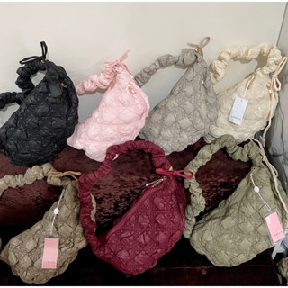 SALE‼️พร้อมส่ง 🖤กระเป๋าก้อนเมฆ กระเป๋าเกาหลีสุดฮิต COZY BAG