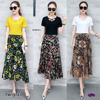 CS10761 Set 2 ชิ้น เสื้อแขนสั้นคอแต่งสายกากบาท + กระโปรงยาวลายดอกไม้กราฟฟิก Set 2 pieces: short-sleeve shirt with cross-