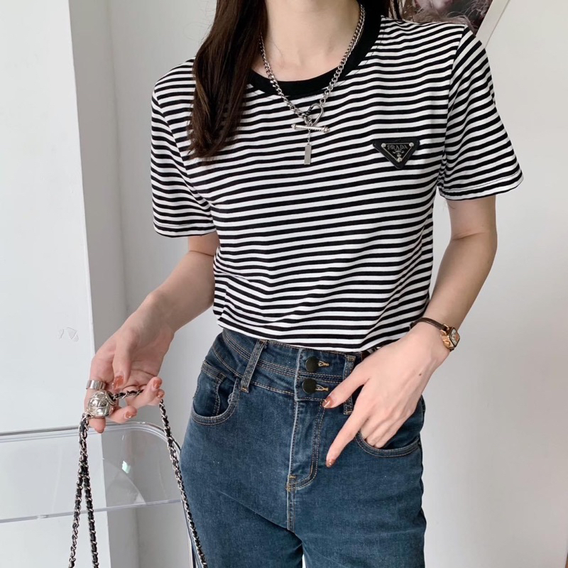 ♥️ALC♣️ เสื้อยืด เย็บติดโลโก้แบรนด์ดัง เนื้อผ้าคอตตอลนิ่มใส่สบาย Pina Store