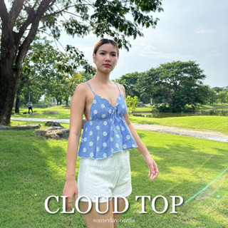 SOMEDAY : CLOUD TOP | เสื้อสายเดี่ยวไขว้หลัง ลายสก๊อตสกรีนดอกเดซี่