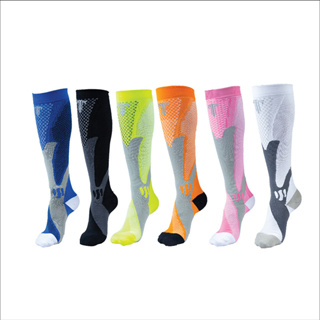 ถุงเท้าวิ่ง รัดกล้ามเนื้อ THATA (Compression Running Socks) ถุงเท้ารัดน่อง Calf Sleeve Socks ถุงเท้ามาราธอน ลดตะคริว