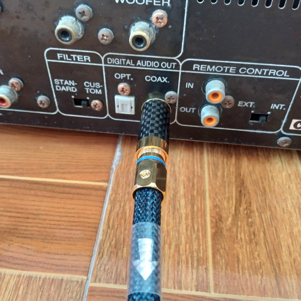 สายสัญญาณDigital Coaxial 75 Ohm Canare L-6CHD (MADE IN JAPAN)แบบ 1 เส้นสำหรับสัญญาณDigital  เท่านั้น