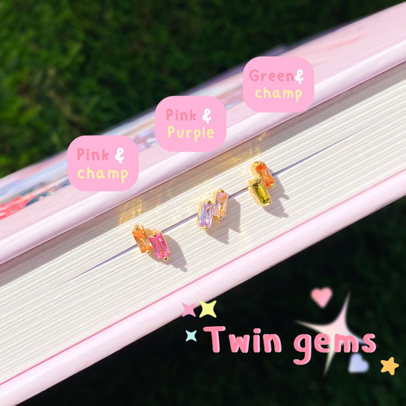 twin gems earrings (two tone earrings) ราคาต่อคู่