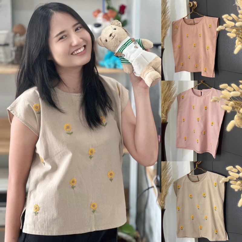 เสื้อผ้าฝ้ายไหล่เลย เสื้อแขนเลย🌻ปักมือ ลายดอกทานตะวัน อกฟรีไซส์40"