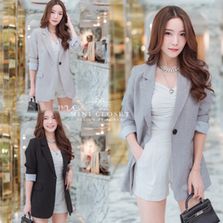 Minicloset : blazer ทรงคลาสสิค สีพื้นพับแขนลายทาง