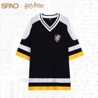 [พร้อมส่ง S] SPAO x Harry Potter เสื้อยืด oversize คอวีสไตล์กีฬา แฮร์รี่พอตเตอร์