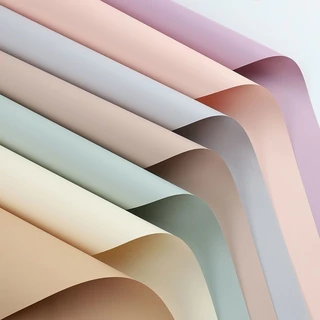 กระดาษห่อดอกไม้กันน้ำ รุ่นเอิร์ทโทนสีเดียว ขนาด58×58cm บรรจุ 20 แผ่น/แพ็ค