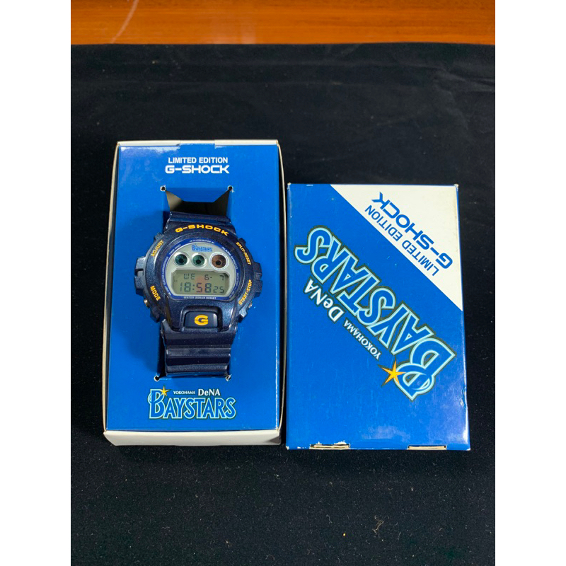 นาฬิกาข้อมือผู้ชาย Casio G-SHOCK รุ่น DW6900 Yokohama DeNA Baystars(limited edition)