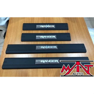 สคัฟเพลท ชายบันได Scuff plate Ford Ranger 2012-2022 4ประตู ดำด้าน