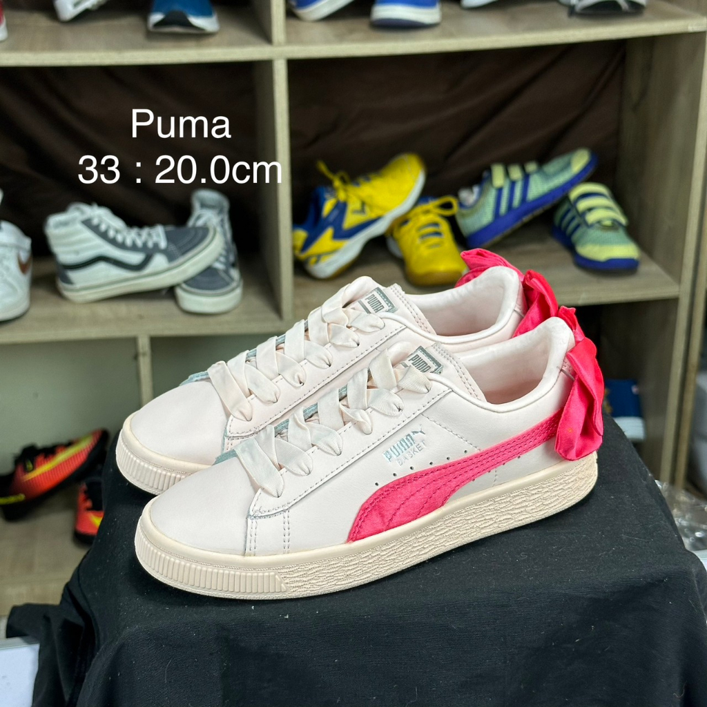 พูม่า(Puma)รองเท้าผ้าใบเด็กแบรนด์มือ2เบอร์33ยาว20.0 พื้นสีขาว ติดโบว์