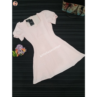 AP style size S เดรสสั้น ทรงเจ้าหญิง ลายนูนตัวเลข คอหัวใจ สีชมพู #S265