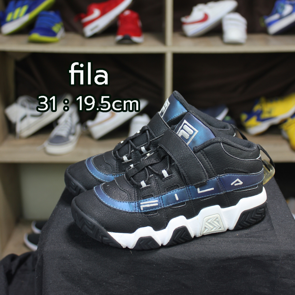 ฟิล่า(Fila)รองเท้าผ้าใบเด็กมือ2 เบอร์31ยาว19.5ซม.สีดำแบบแปะ(ตีนตุ๊กแก)
