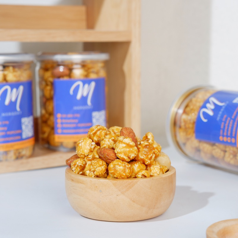 เมอร์เกอรี่ป๊อปคอร์น รสคาราเมลรวมถั่ว(แบบเลือกได้) Mekery Caramel Popcorn Mixed Nuts (180g)