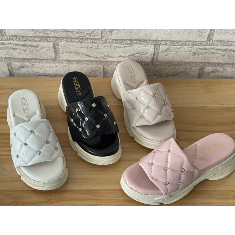Anc 20/ พร้อมส่งรองเท้าGooddy