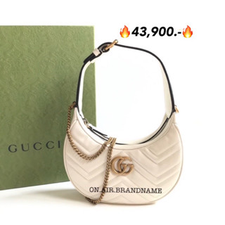 New gucci marmont half moon mini bag สีขาว น่ารัก