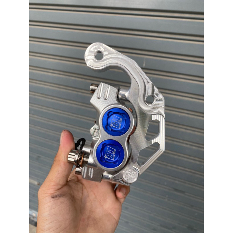 ขาจับปั๊มเบรครถไฟฟ้า 8.1 รุ่น AJ E2 Q1