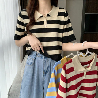 เสื้อยืดไหมพรม คอปก แขนสั้น แต่งกระดุมด้านหลัง รุ่น2636