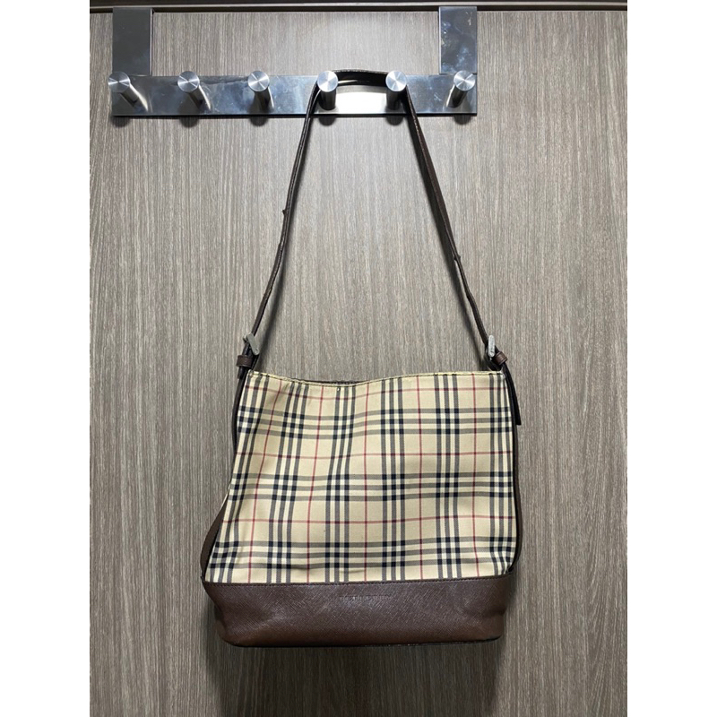 Burberry shoulder bag USED
