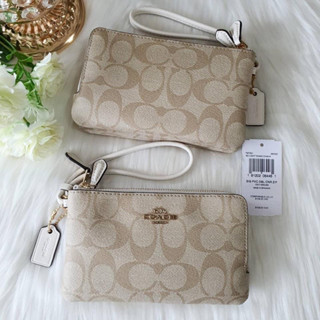 DOUBLE CORNER ZIP WRISTLET IN SIGNATURE CANVAS (COACH 87591) GOLD/LIGHT KHAKI CHALK