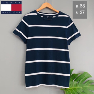 Tommy x cotton x M T-shirt ลายทางกรมขาว ผ้าดี อก 38 ยาว 27  ❌ตำหนิ สีดรอปนิดช่วงคอคะ Code: c-016(6)