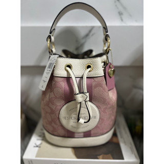 พร้อมส่ง Coach C7964 Limited คอลเลคชั่นวาเลนไทน์ ปี 2022 จีบขนาดกลางชมพูสวยยย