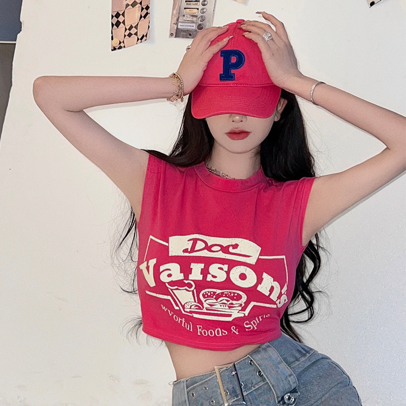 aililai1688 ใหม่🎉 เสื้อยืดแขนสั้นครอป ตัวท๊อป ดีไซน์โดดเด่นไม่เกรงใจกับเสื้อครอป Y2K สุดล้ำนำสมัย