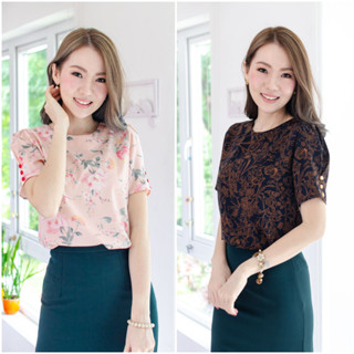 Narinari : NT2395 Triple Button Sleeve Blouse (ใช้โค้ด ‘NARISP9‘ ลดทันที 65.- เมื่อช็อปครบ 500.-)