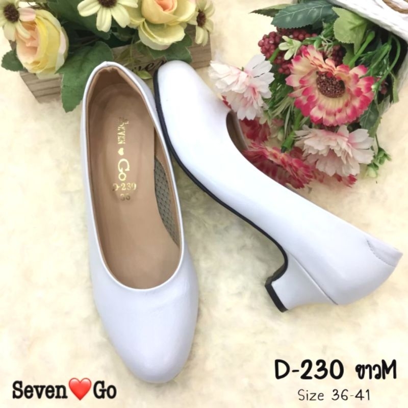 รองเท้าคัชชูสีขาว​ D230 ส้นสูง 1.5 นิ้ว