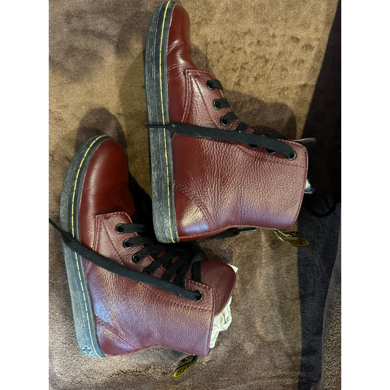 รองเท้าหุ้มข้อ Dr. MARTENS (ผู้หญิง)