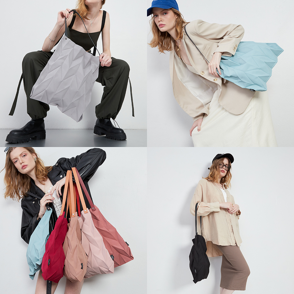 Pavi Studio - W Pleat กระเป๋าผ้าอัดพลีทลาย W มี 14 สี