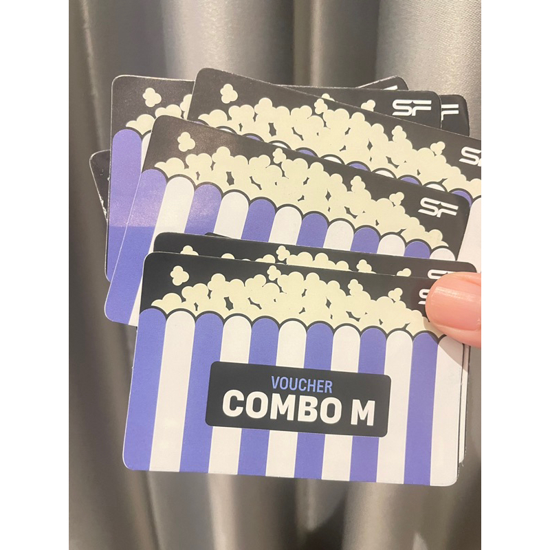 พร้อมส่ง Voucher COMBO Size M น้ำ 22 oz. + ป็อปคอร์น 46 oz. SF Super Friend