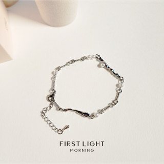 First Light Morning : Nena Bracelet สร้อยข้อมือ