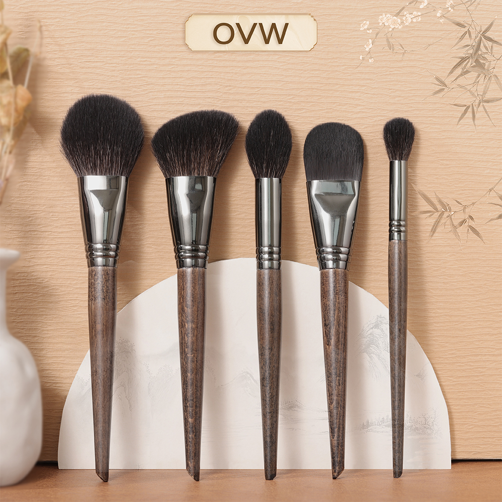 OVW แปรงแต่งหน้า ขนาดใหญ่ แบบมืออาชีพ 5 ชิ้น XQ34567