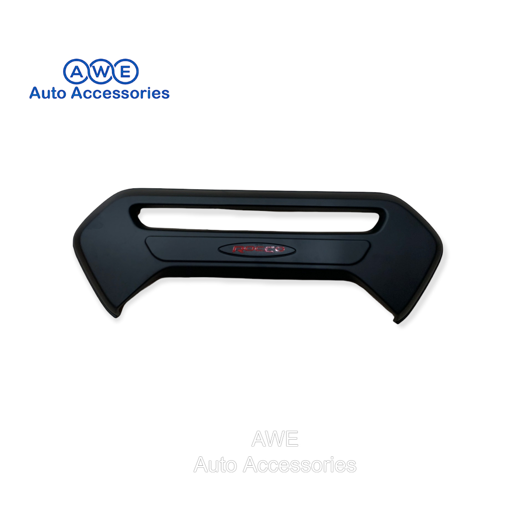 ครอบมือเปิดท้ายกลาง Revo Rocco 2020 โลโก้ Rocco