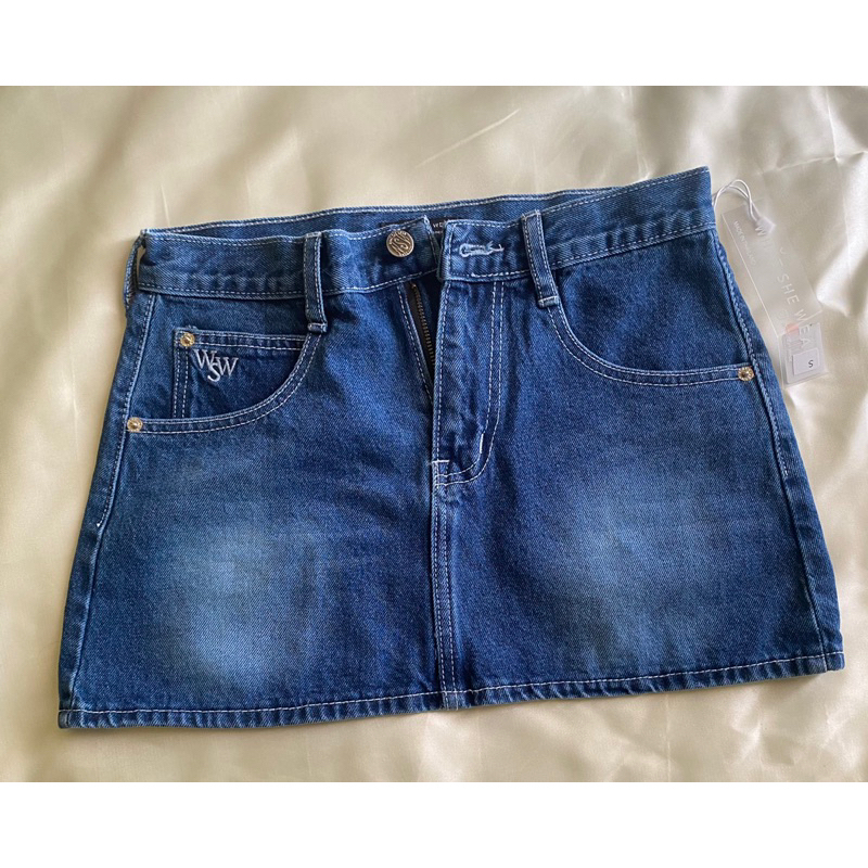 กระโปรงยีนส์ แบรนด์ what she wear