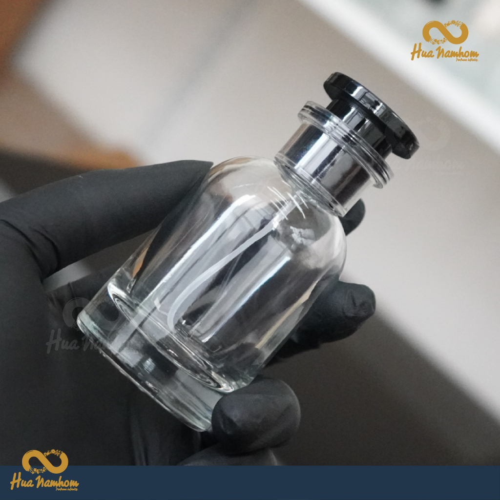 ขวดสเปรย์ทรง ลุยส์ ขวดแก้วใสฝาครอบสีดำ ขนาดบรรจุ 45ml