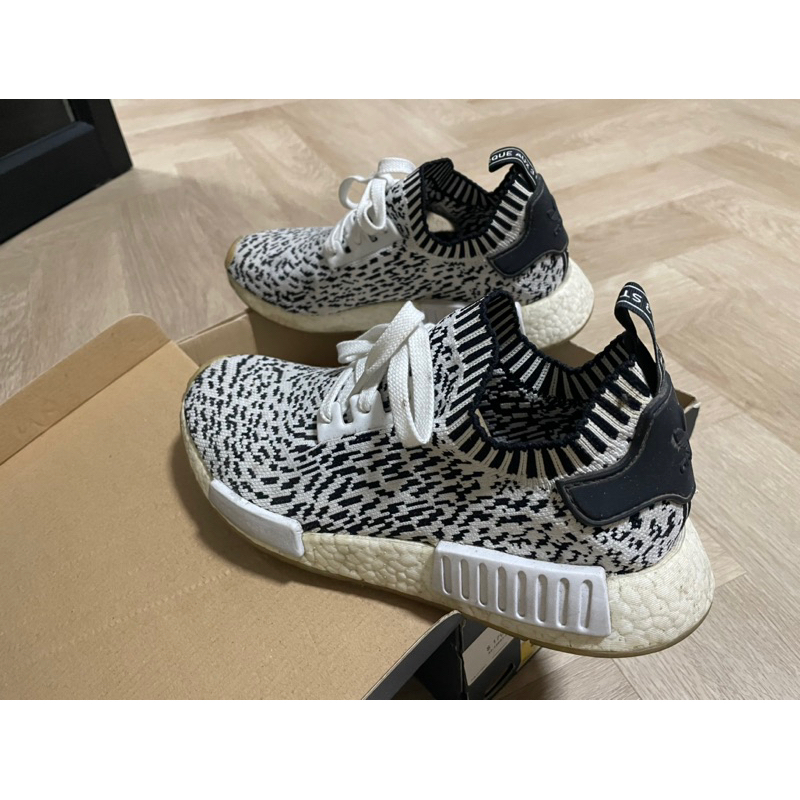 รองเท้า nmd r1 pk (sashiko white) มือสอง size 8 us