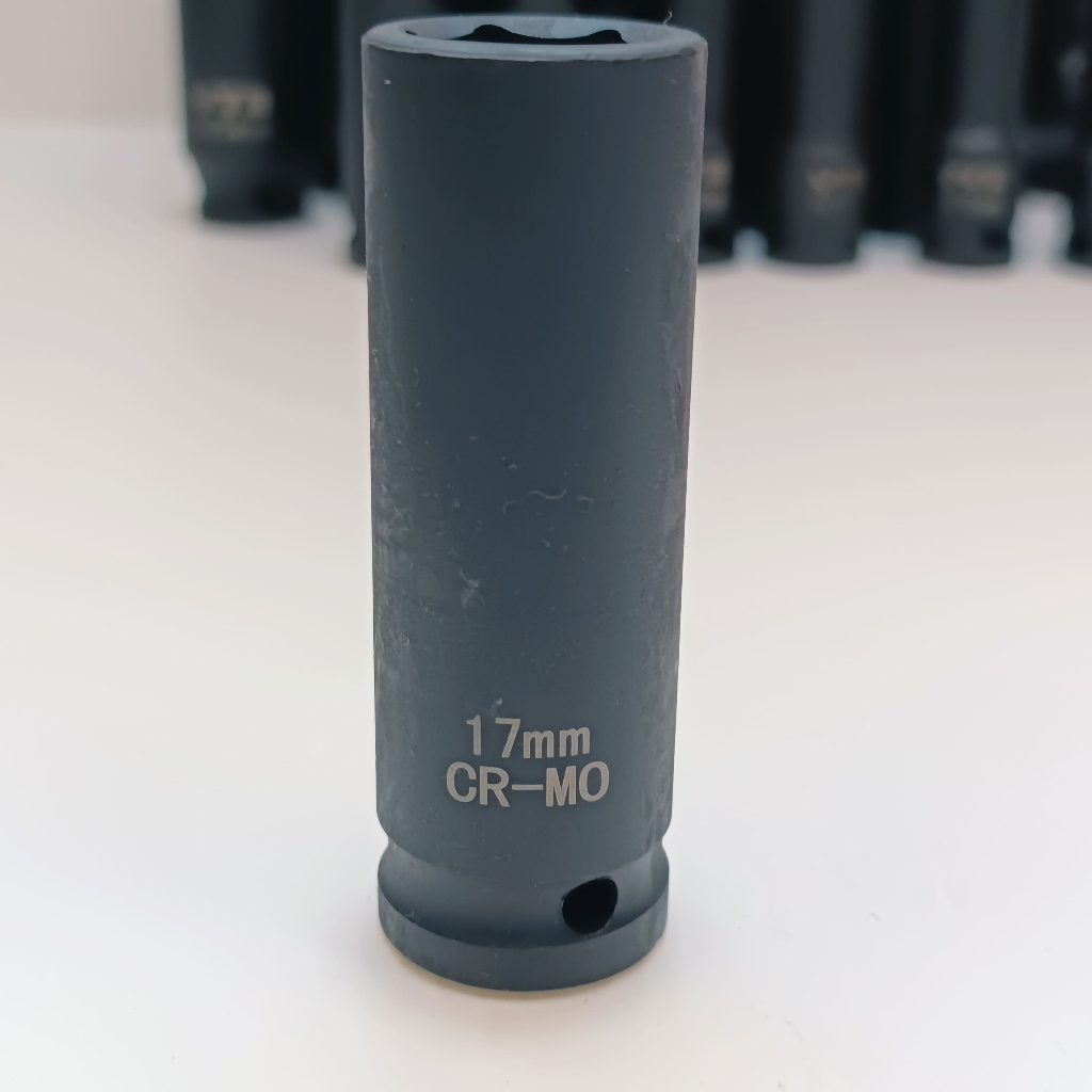 ลูกบล็อกยาว บล็อกลม 1/2"(4หุน) เบอร์ 17 มม. สำหรับ บล็อกลม บล็อกแบต บล็อกไฟฟ้า (IMPACT SOCKET)