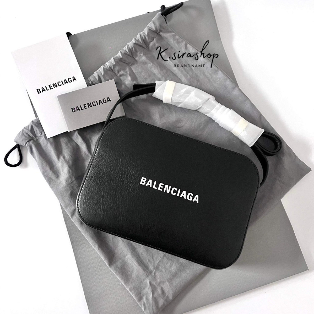 [ส่งฟรี] New Balenciaga Camera S Bag