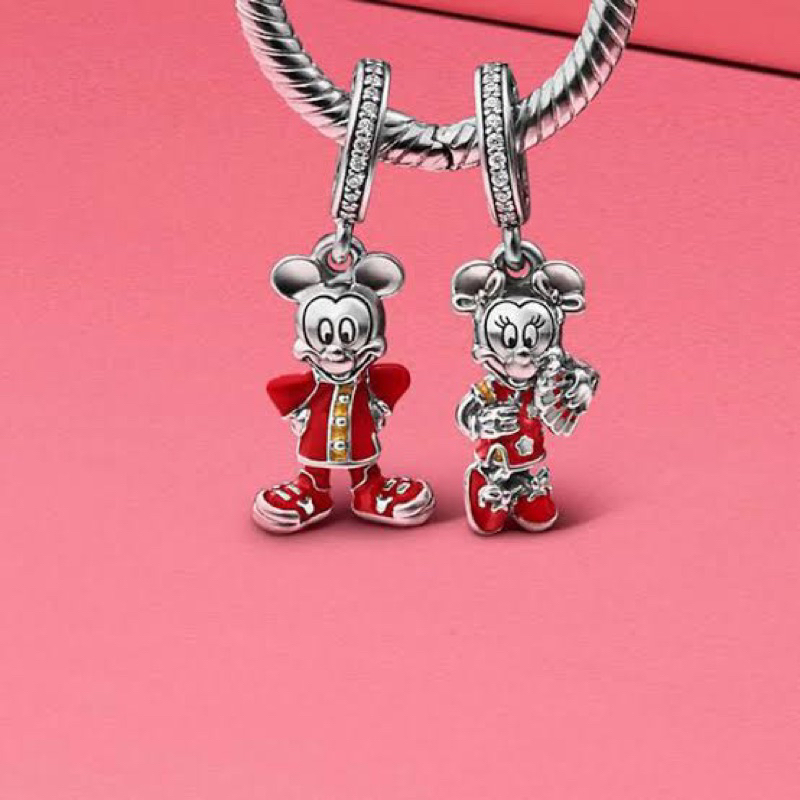⭐️(พร้อมส่ง)ติ้งมิกกี้&มินนี่ชุดจีน Pandora Disney Chinese New Year Mickey&Minnie Dangle Charm ของเเ