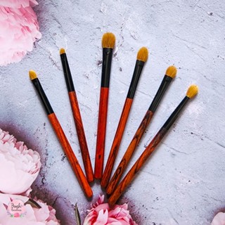 Brushlovelove เซ็ทแปรงอายแชโดว์ขนแพะเกรด 4 สีทอง ด้ามไม้ cherry
