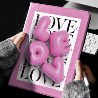 เคสไอแพด gen9 air4 gen8 3D LOVE Pink ช่องใส่ปากกา เคส iPad air5 Gen9 Gen7 case iPad pro11 2022 air3 gen6 mini6