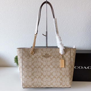 Coach Cammie Chain Tote In Signature Canvas