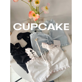 Cupcake เสื้อสายเดี่ยวรูดอกแขนระบายเติมดีเทลระบาย | Gooddsy.bkk