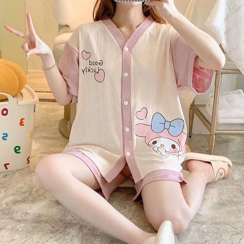 2000 ชุดนอนสองสีลายน่ารักๆผ้านิ่มใส่สบาย