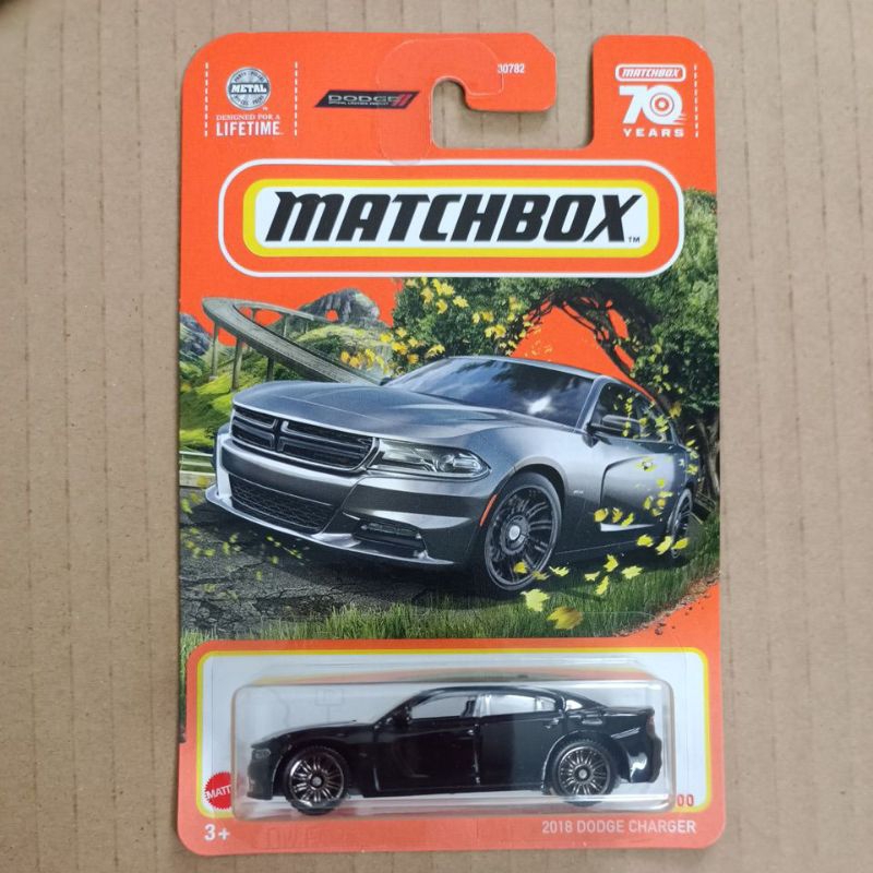 Matchbox Dodge Charger(สีดำ)สินค้าของใหม่ แพ็คอาจจะมียุบมุมบ้างนะครับ