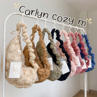 [พร้อมส่ง/ของแท้] Carlyn Cozy m พร้อมส่ง 8 สี รูดสาย/ปรับสายได้ สินค้าแท้จากช้อปเกาหลี100%