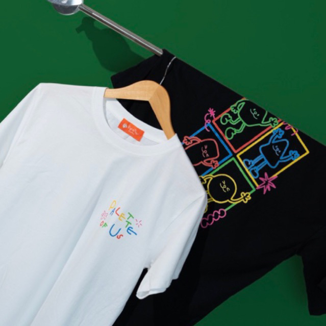 เสื้อยืด Palette of us Tee (ส่ง 11 Dec)