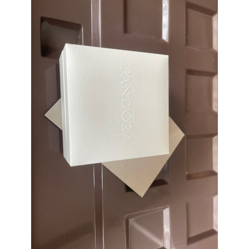 Pandora กล่องเครื่องประดับ สร้อยข้อมือแท้100%